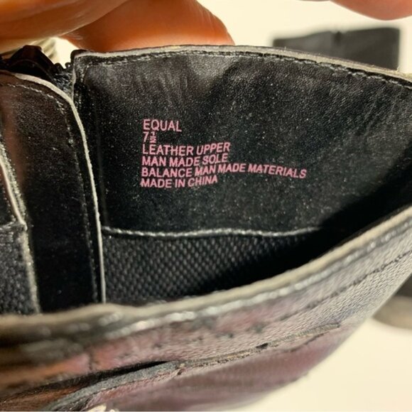 Steve Madden Equal rounded toe heeled leather boots - Picture 5 of 7